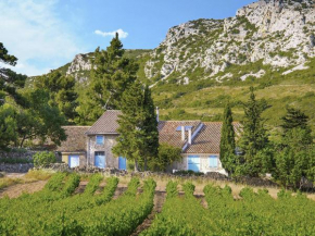 Charming flat in Villesèque-des-Corbières